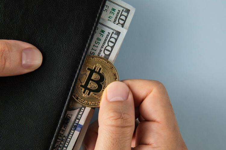 Bitcoin Long-Term Holder Supply Surge Doesn’t Indicate True Demand