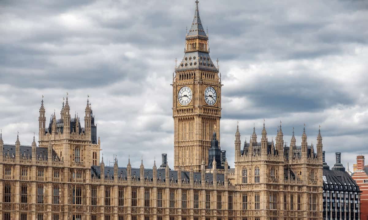 UK Sanctions Crypto Firms Linked to Russia’s War Effort
