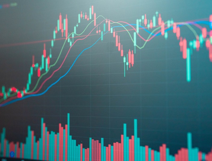 XRP Price Hints at Final Dip Before Potential Rally