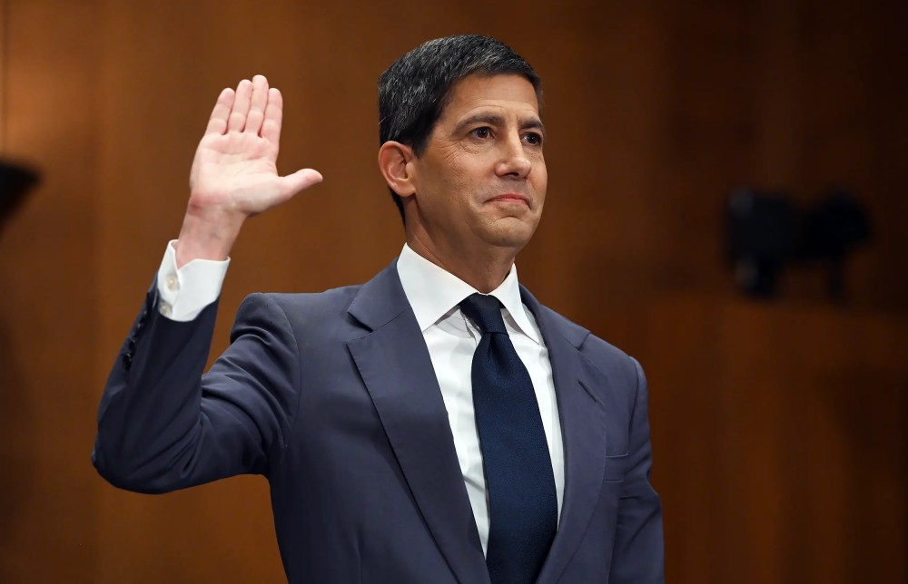 Warsh’s First Fed Decision Looms Over Crypto