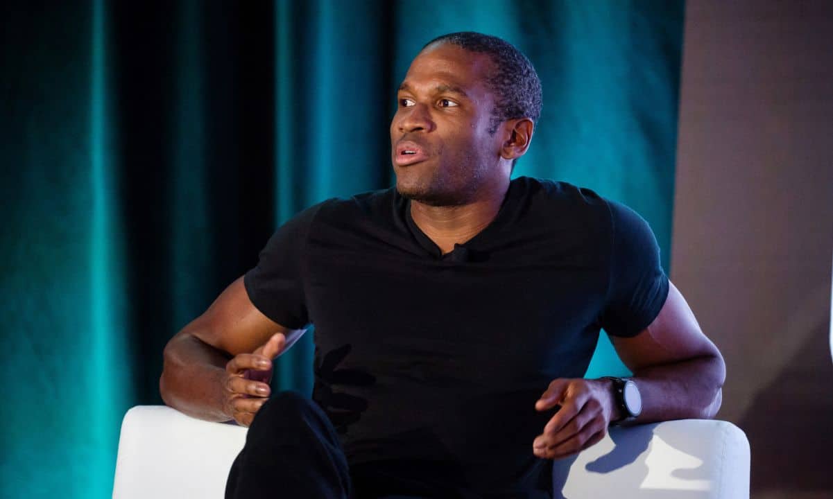Arthur Hayes Theorizes Yen Policy Shift Could Inject Global Liquidity, Benefiting Crypto