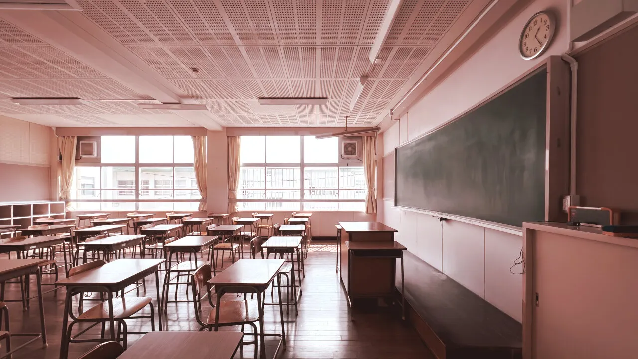 Crypto Project Funds 1,000 Student Loans On-Chain